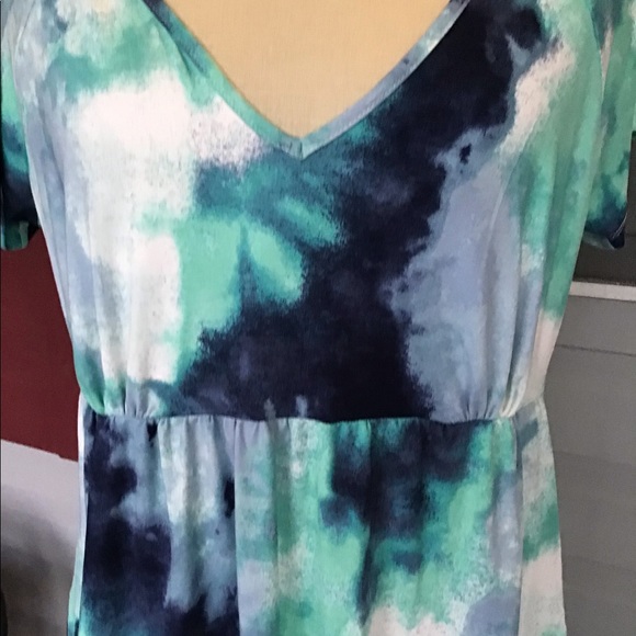 Women’s size large short sleeve dress - Picture 2 of 10